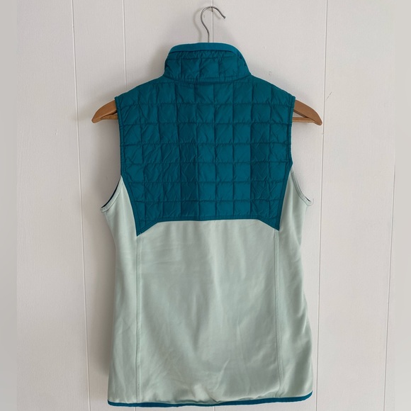 Patagonia Hybrid Down Vest - Picture 2 of 5